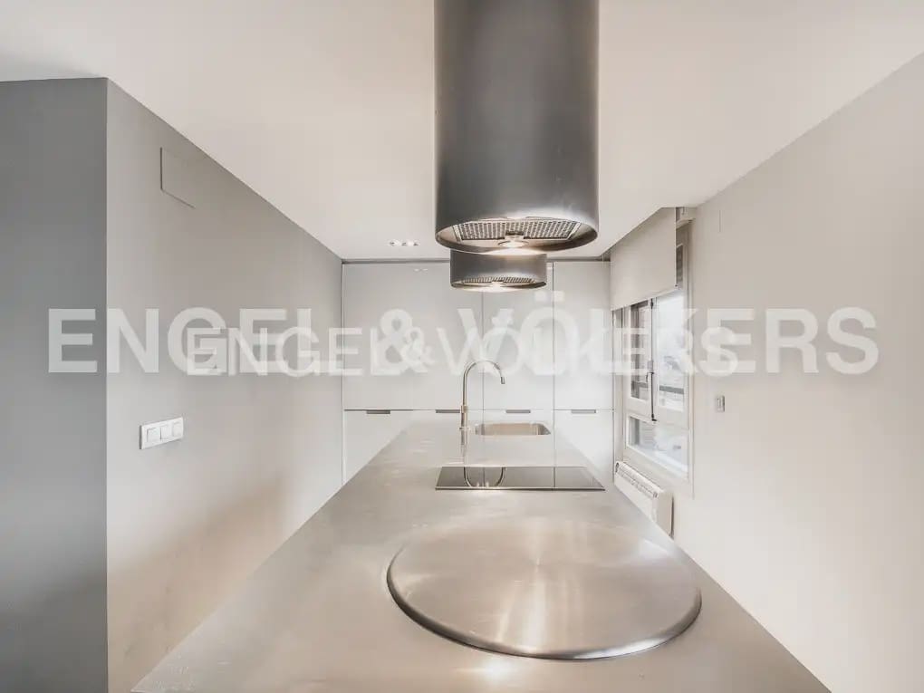 1 soveværelse Lejlighed til salg i Valencia by med garage - € 875.000 (Ref: 10041930)