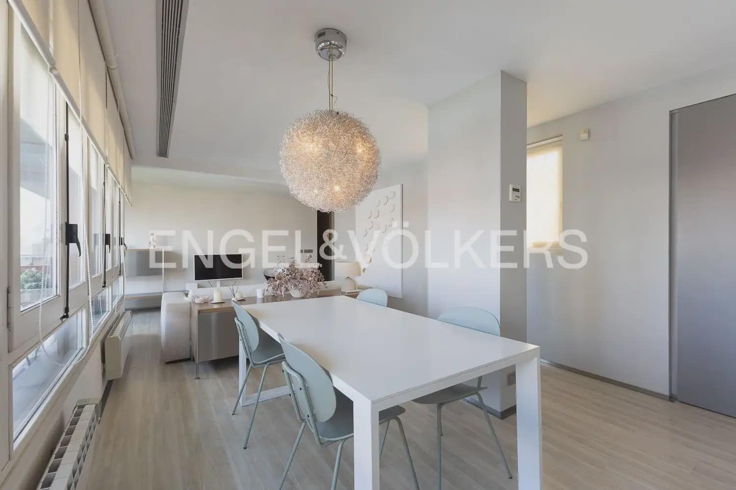 1 soveværelse Lejlighed til salg i Valencia by med garage - € 875.000 (Ref: 10041930)