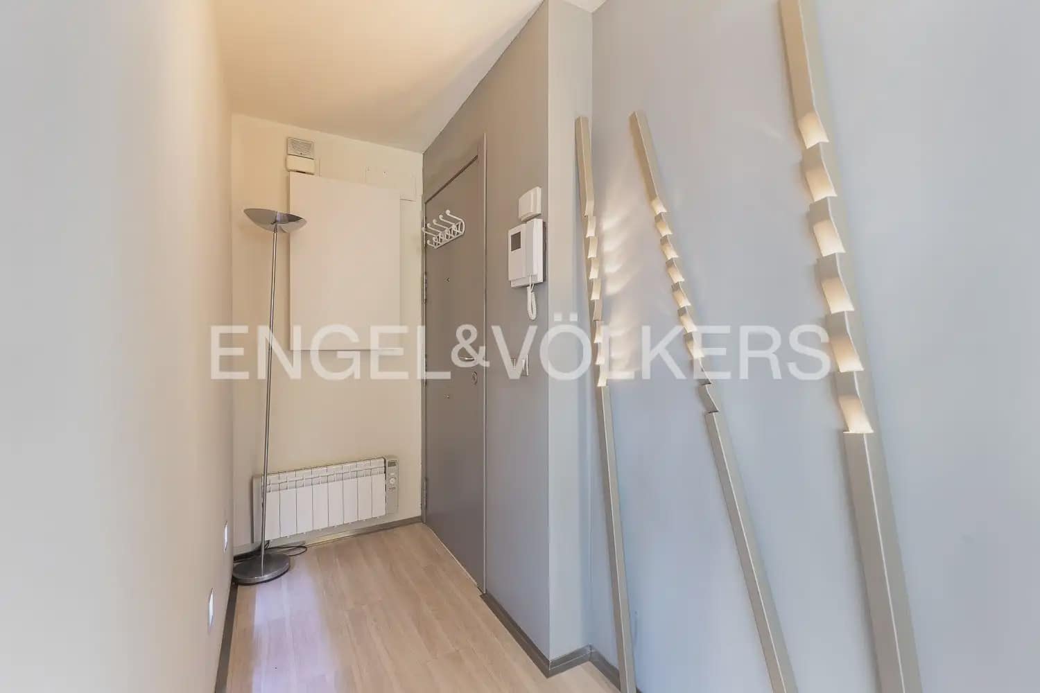 1 soveværelse Lejlighed til salg i Valencia by med garage - € 875.000 (Ref: 10041930)