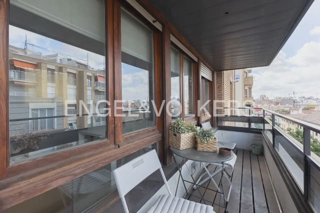 1 soveværelse Lejlighed til salg i El Carme, Valencia by med garage - € 875.000 (Ref: 10041930)