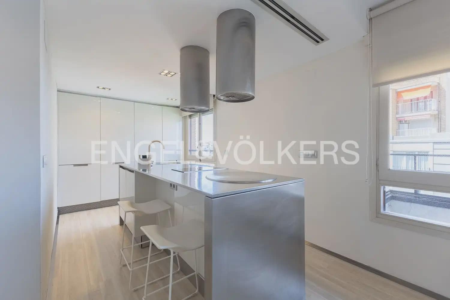 1 soveværelse Lejlighed til salg i Valencia by med garage - € 875.000 (Ref: 10041930)
