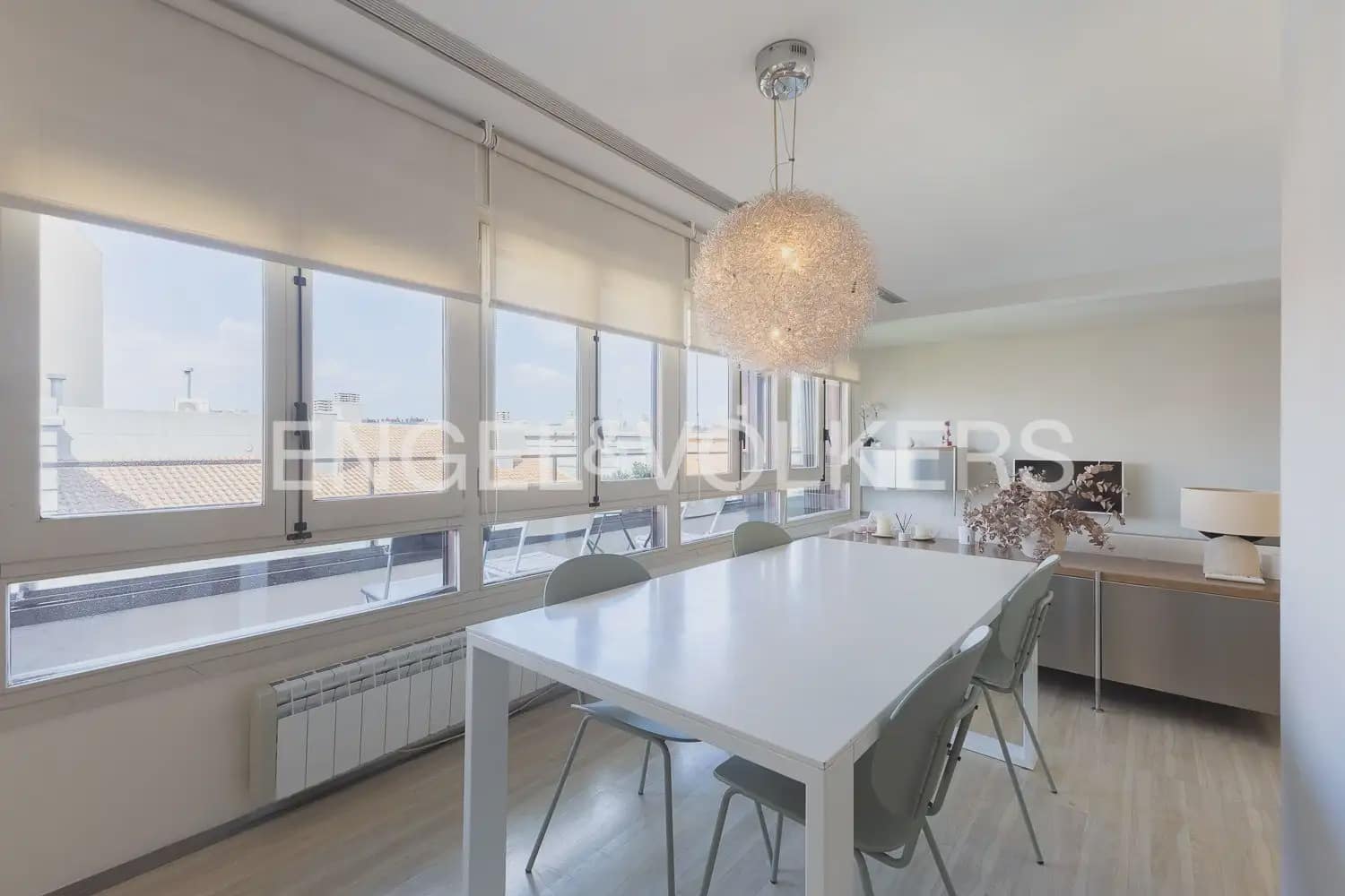 1 soveværelse Lejlighed til salg i Valencia by med garage - € 875.000 (Ref: 10041930)