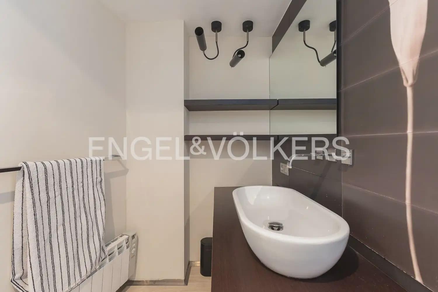 1 soveværelse Lejlighed til salg i Valencia by med garage - € 875.000 (Ref: 10041930)