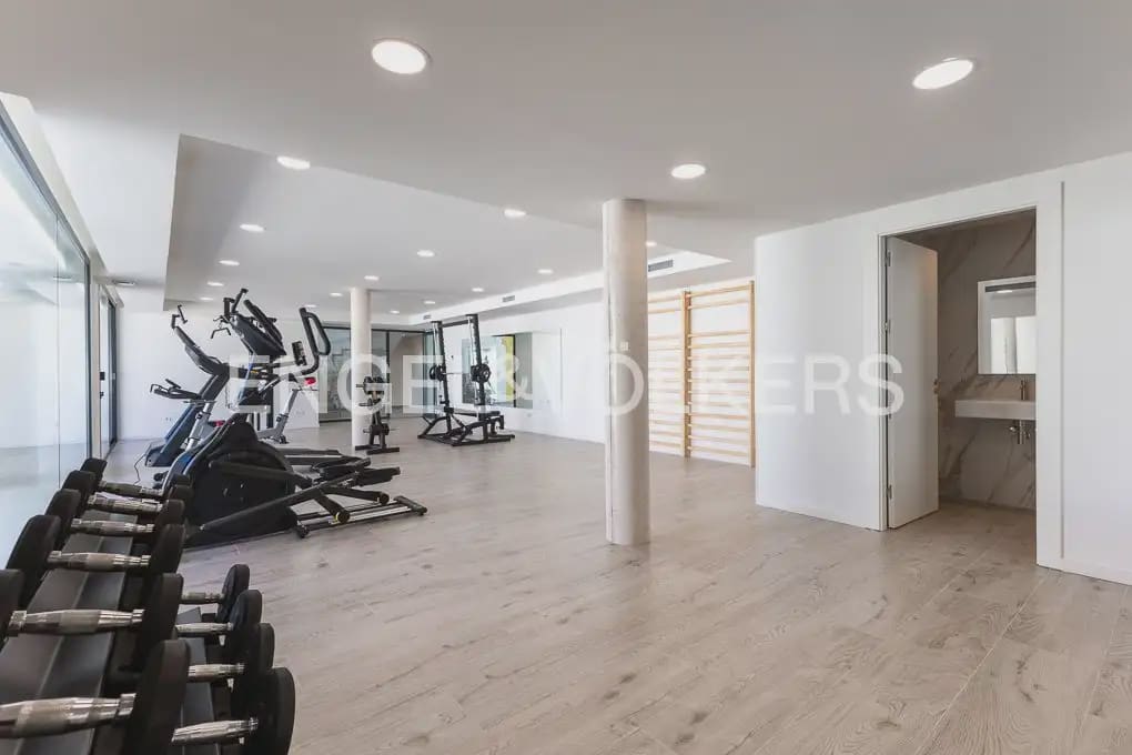 Appartement de 3 chambres à louer à Pedreguer avec piscine garage - 2 700 € (Ref: 10042257)