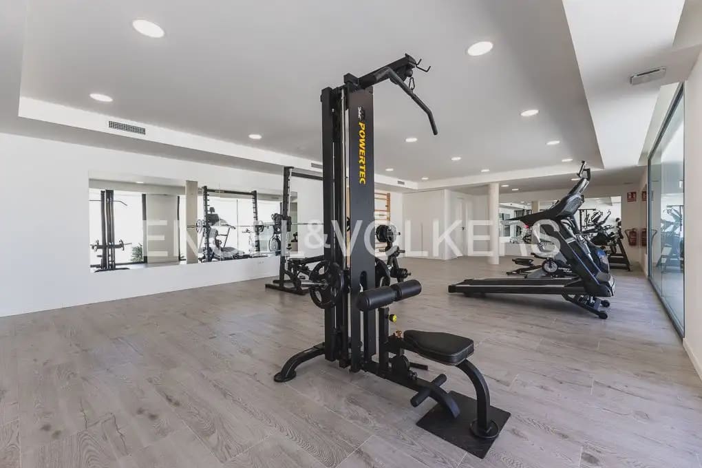 Appartement de 3 chambres à louer à Pedreguer avec piscine garage - 2 700 € (Ref: 10042257)