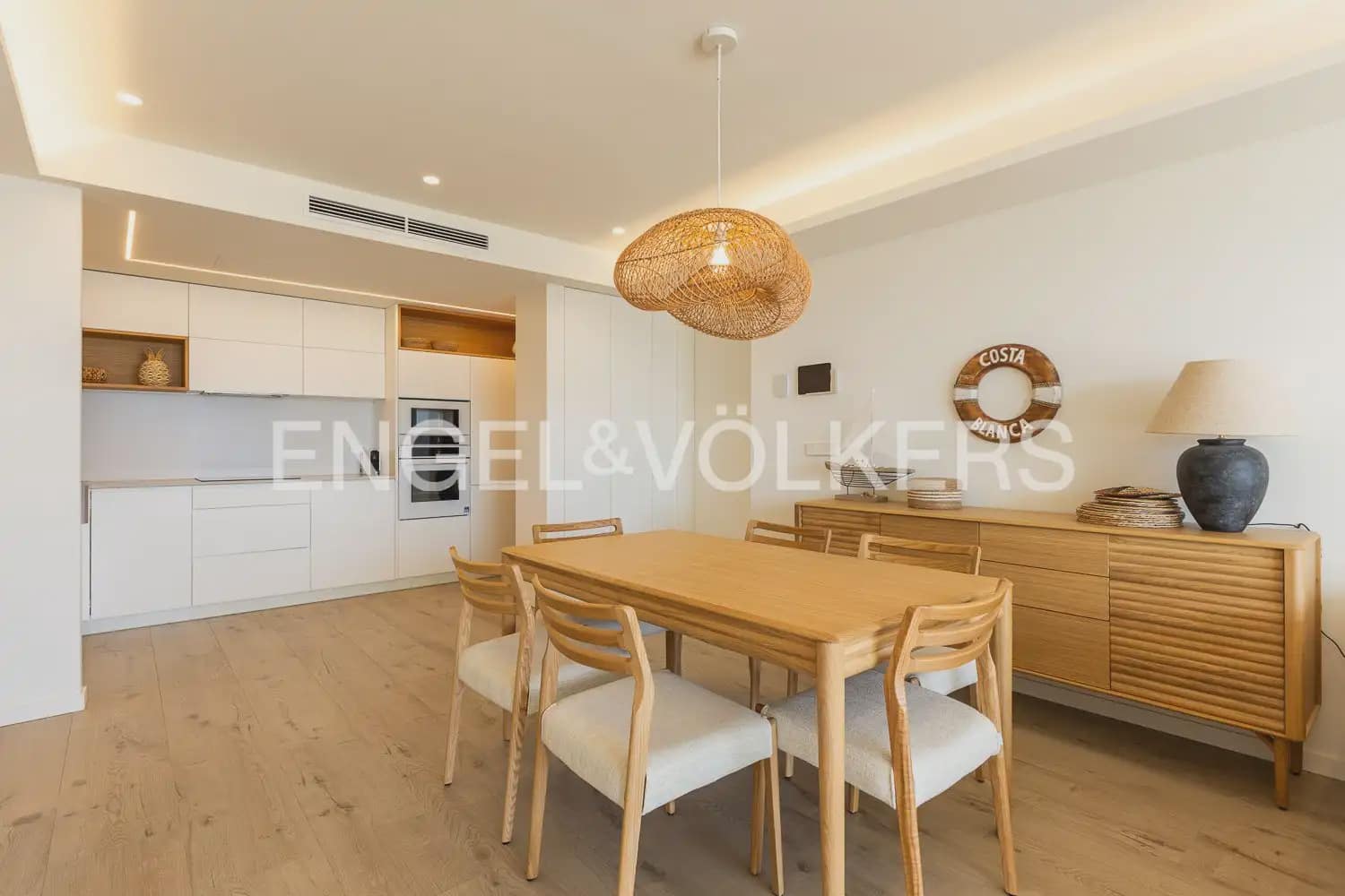 Appartement de 3 chambres à louer à Pedreguer avec piscine garage - 2 700 € (Ref: 10042257)