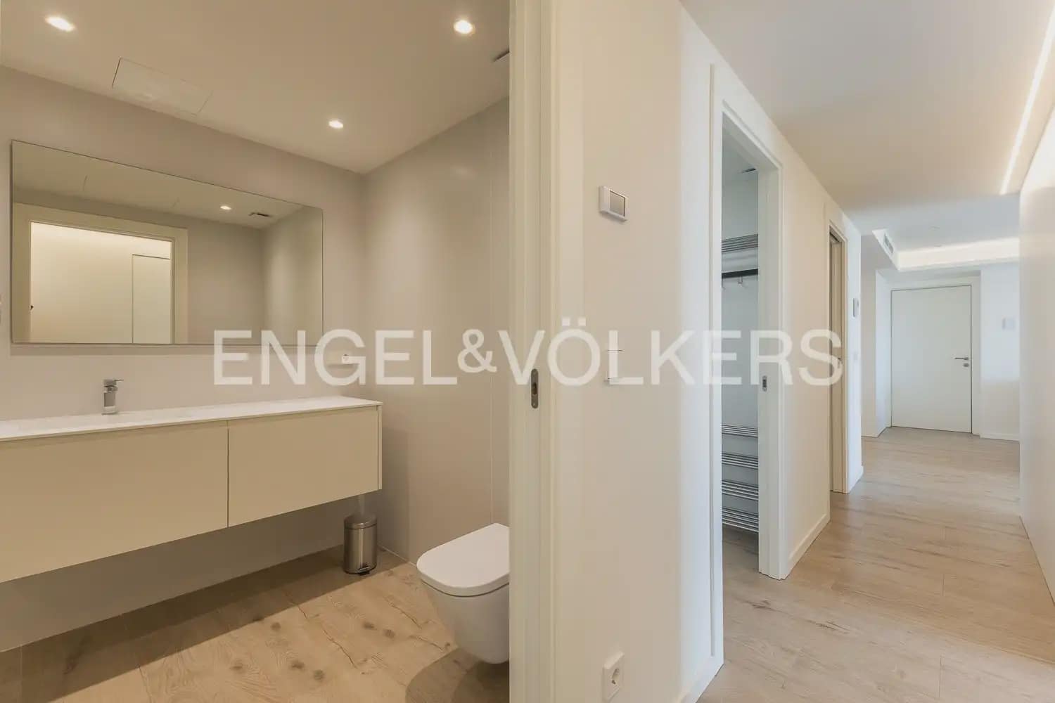 Appartement de 3 chambres à louer à Pedreguer avec piscine garage - 2 700 € (Ref: 10042257)