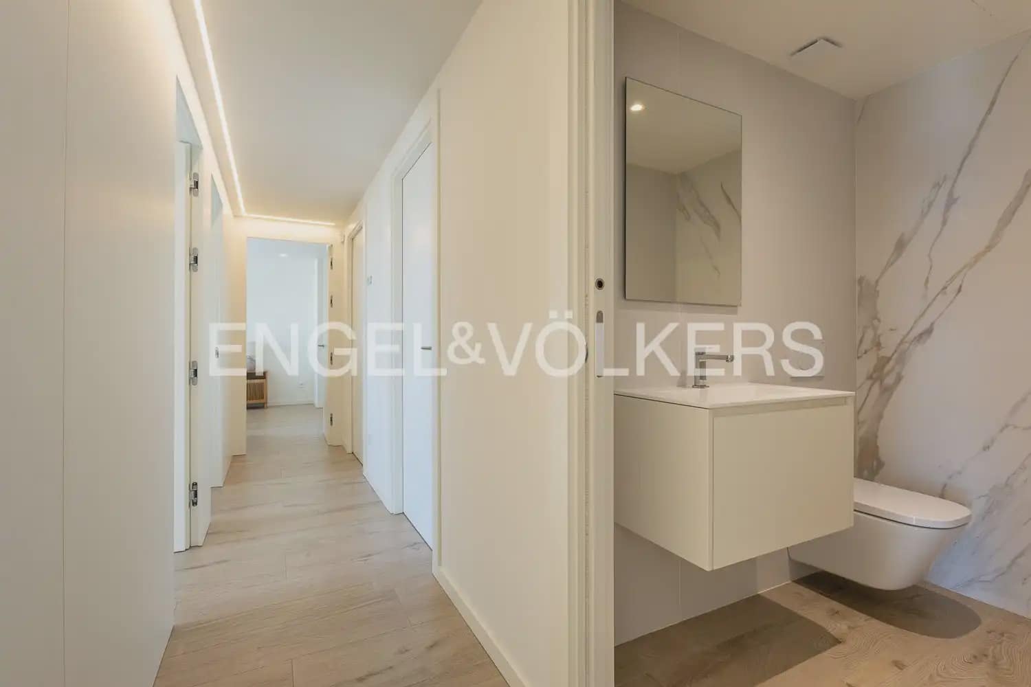 Appartement de 3 chambres à louer à Pedreguer avec piscine garage - 2 700 € (Ref: 10042257)