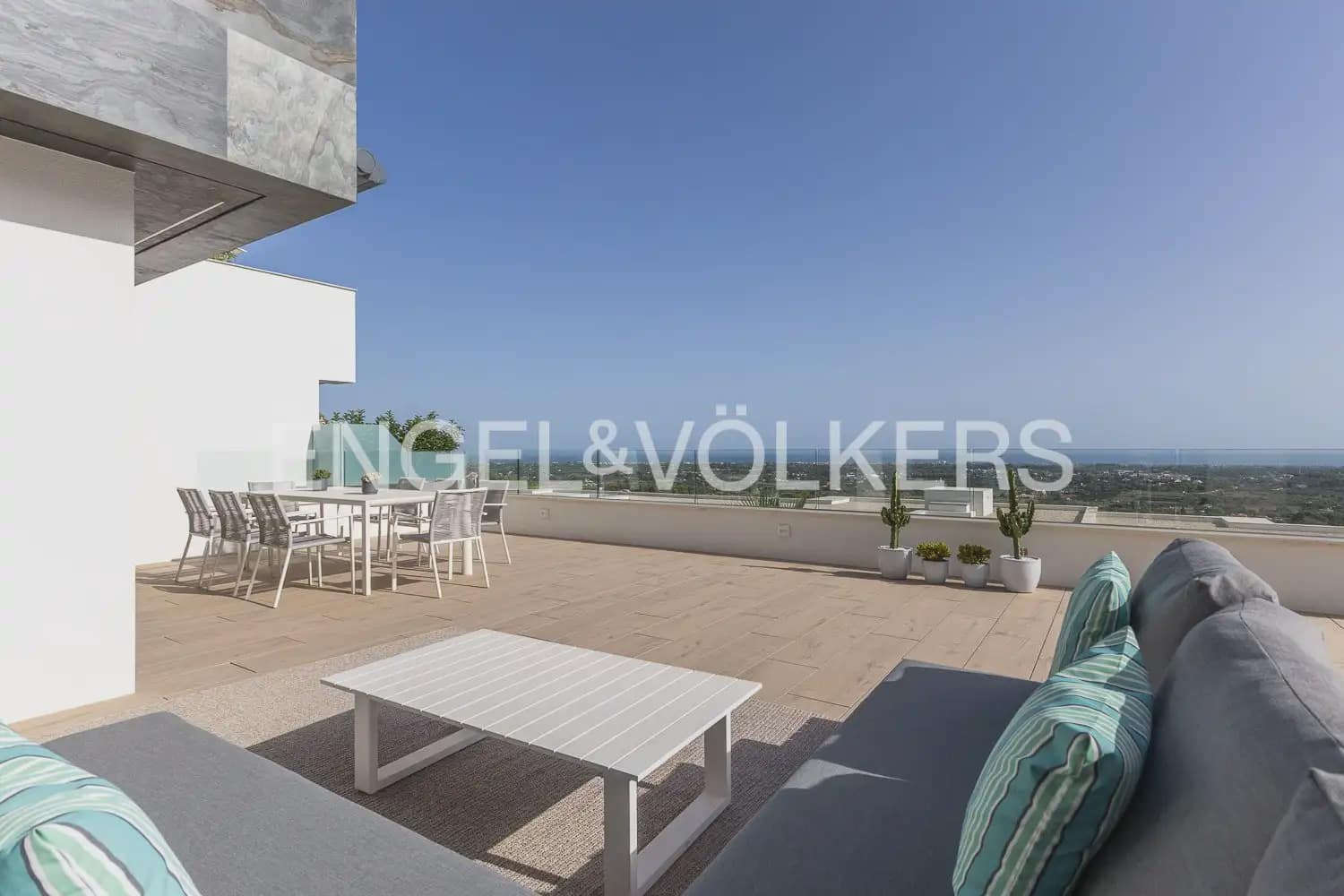 Appartement de 3 chambres à louer à Pedreguer avec piscine garage - 2 700 € (Ref: 10042257)
