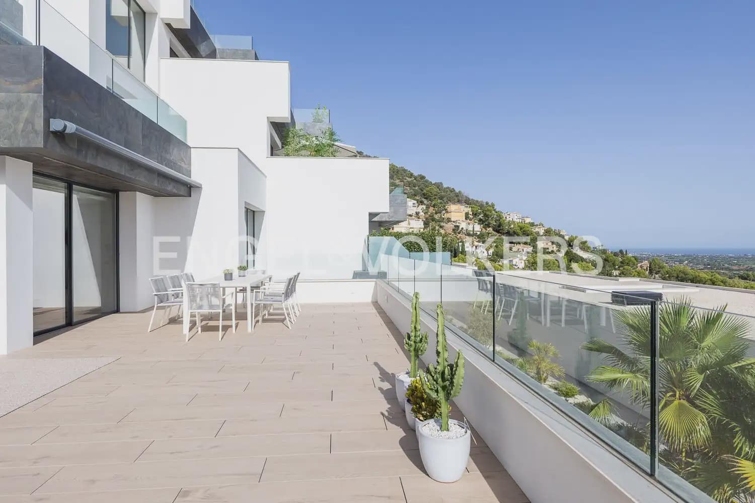 Appartement de 3 chambres à louer à Pedreguer avec piscine garage - 2 700 € (Ref: 10042257)