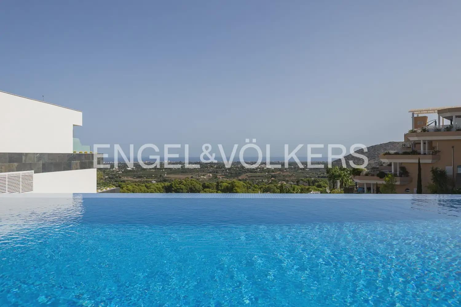 Appartement de 3 chambres à louer à Pedreguer avec piscine garage - 2 700 € (Ref: 10042257)