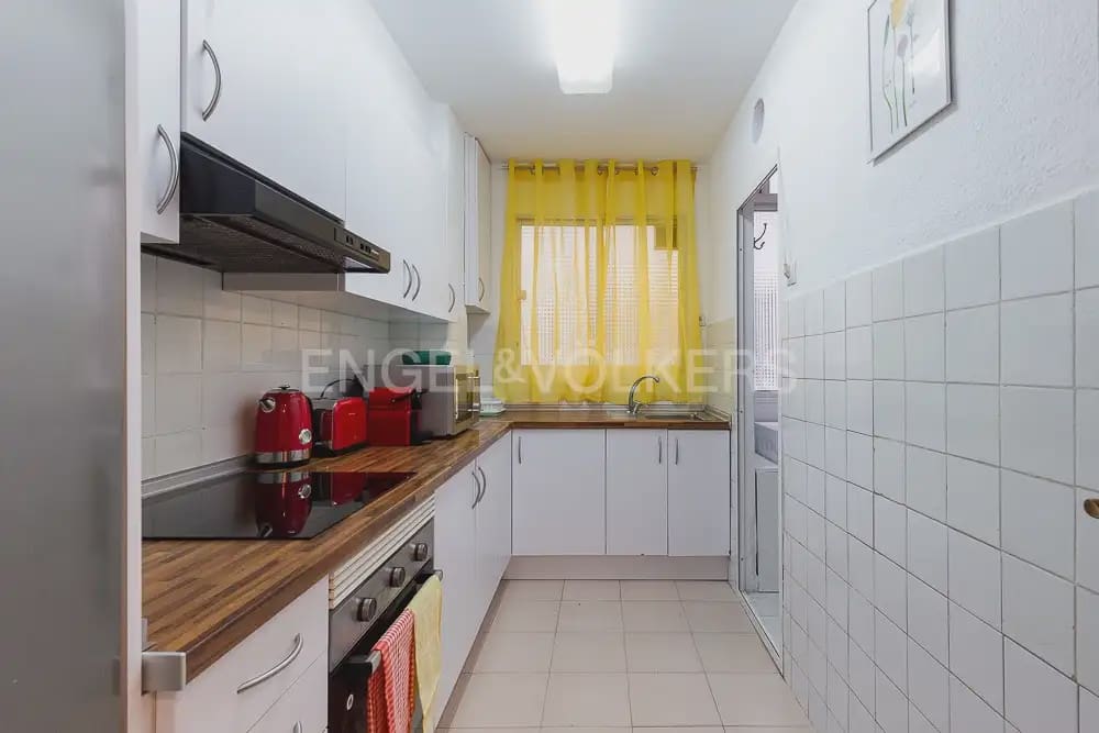3 soveværelse Lejlighed til leje i Valencia by - € 1.700 (Ref: 10043453)