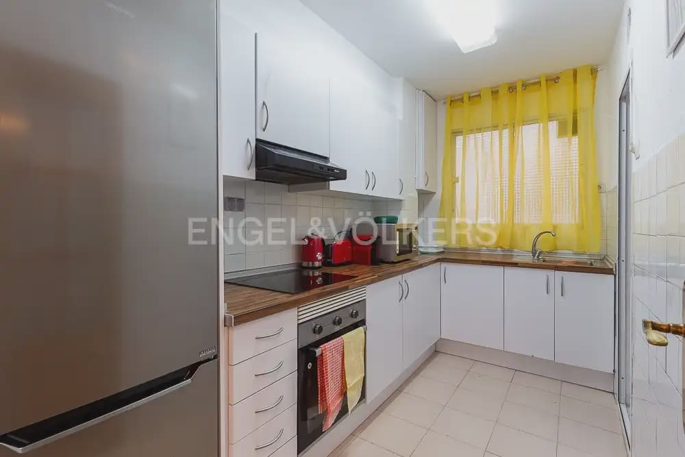 3 soveværelse Lejlighed til leje i Valencia by - € 1.700 (Ref: 10043453)