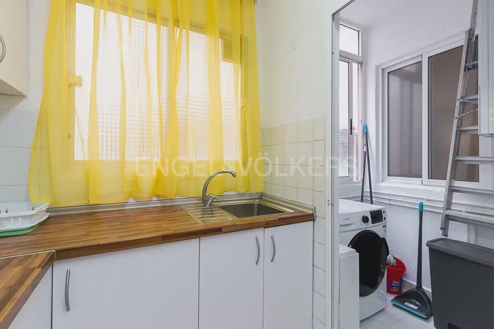 3 soveværelse Lejlighed til leje i Valencia by - € 1.700 (Ref: 10043453)