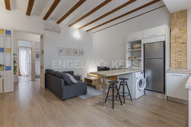 Appartement de 2 chambres à louer à Russafa, Valence ville - 1 800 € (Ref: 10043454)