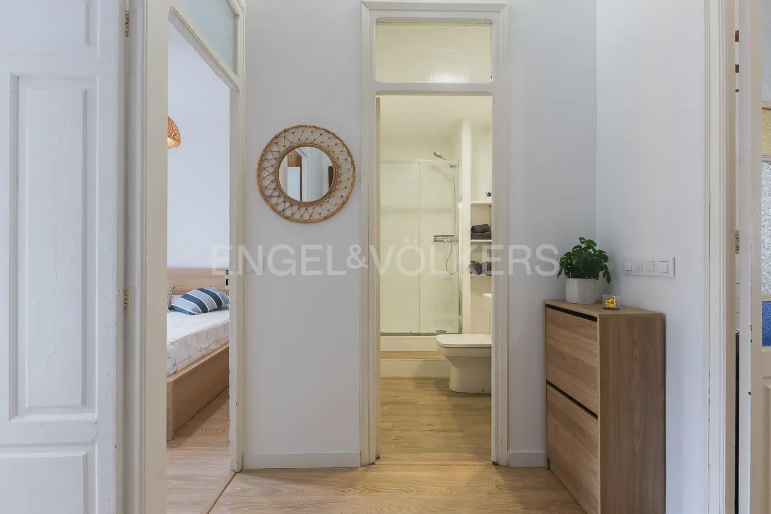 2 sovrum Lägenhet att hyra i Valencia stad - 1 800 € (Ref: 10043454)