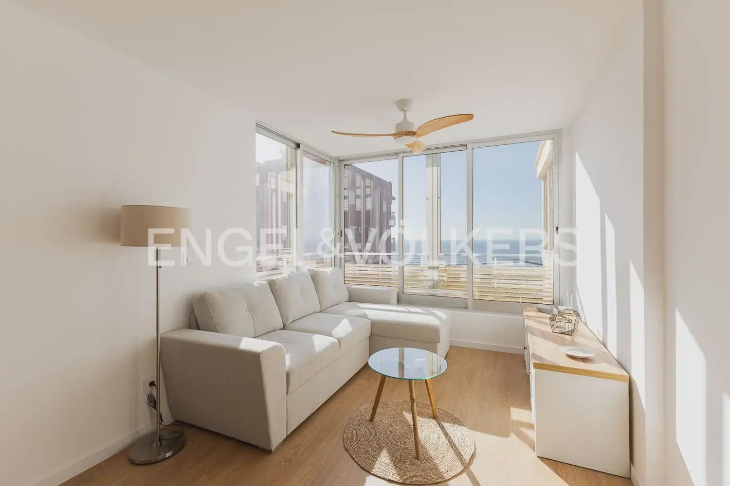 Appartement de 2 chambres à louer à La Pobla de Farnals avec piscine - 1 150 € (Ref: 10043456)
