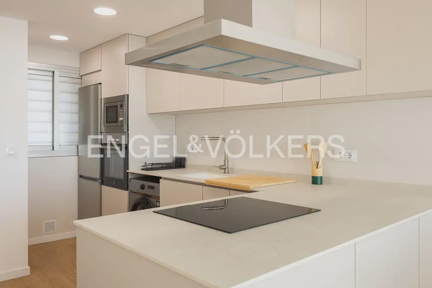 Appartement de 2 chambres à louer à La Pobla de Farnals avec piscine - 1 150 € (Ref: 10043456)