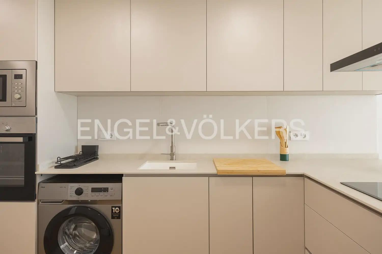 Appartement de 2 chambres à louer à La Pobla de Farnals avec piscine - 1 150 € (Ref: 10043456)