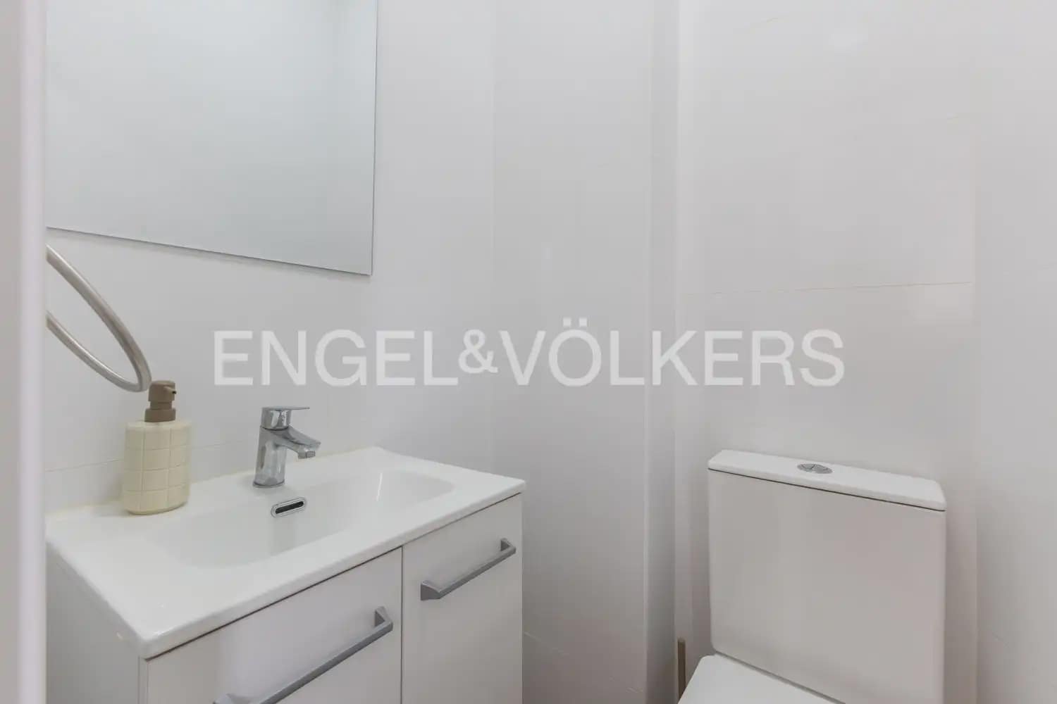 3 Zimmer Wohnung zu vermieten in Valencia Stadt - 1.300 € (Ref: 10043570)