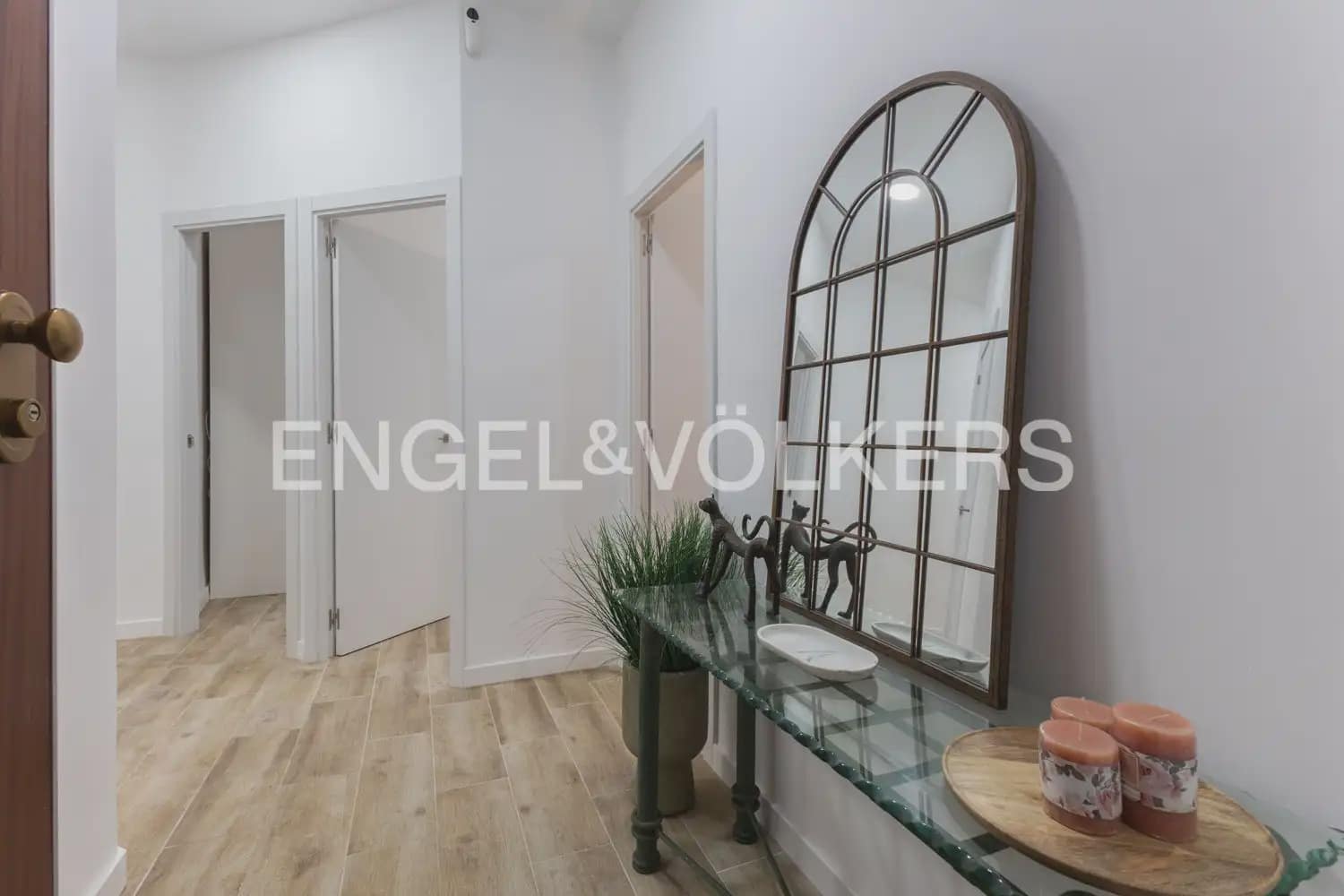 3 Zimmer Wohnung zu vermieten in Valencia Stadt - 1.300 € (Ref: 10043570)