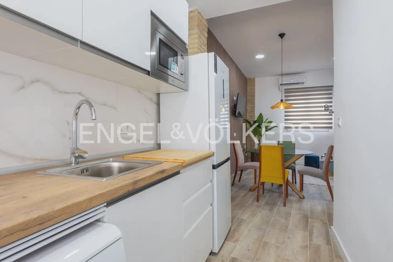 3 Zimmer Wohnung zu vermieten in Valencia Stadt - 1.300 € (Ref: 10043570)