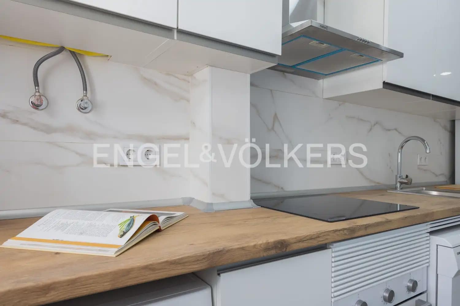 3 Zimmer Wohnung zu vermieten in Valencia Stadt - 1.300 € (Ref: 10043570)