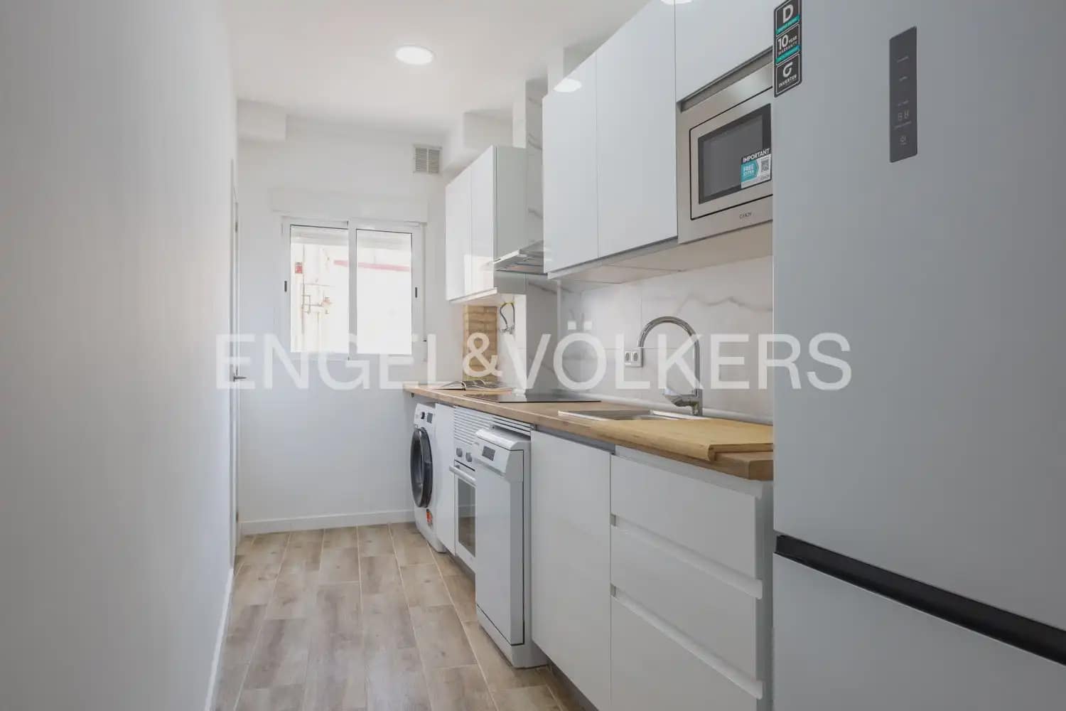 3 Zimmer Wohnung zu vermieten in Valencia Stadt - 1.300 € (Ref: 10043570)