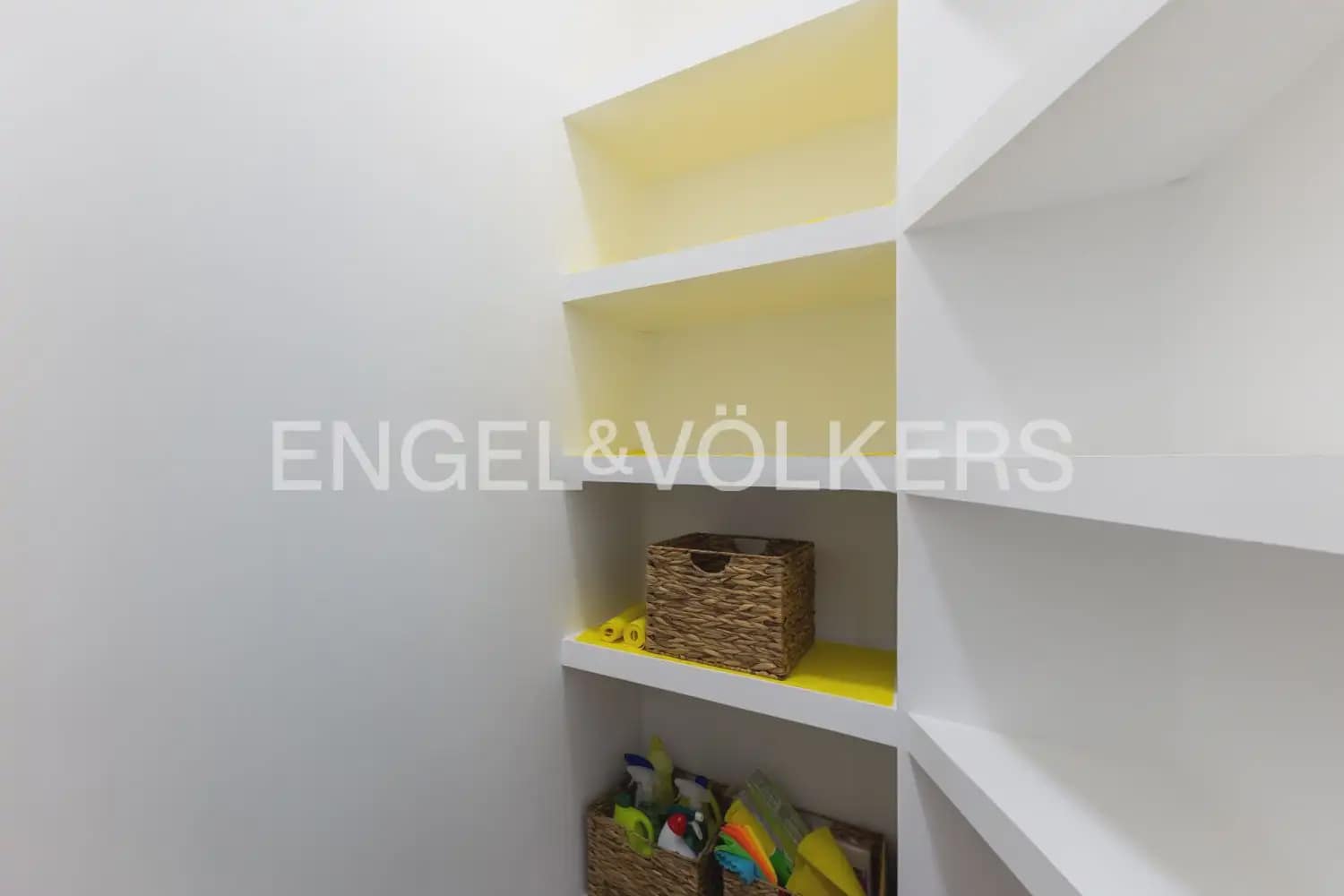 3 Zimmer Wohnung zu vermieten in Valencia Stadt - 1.300 € (Ref: 10043570)