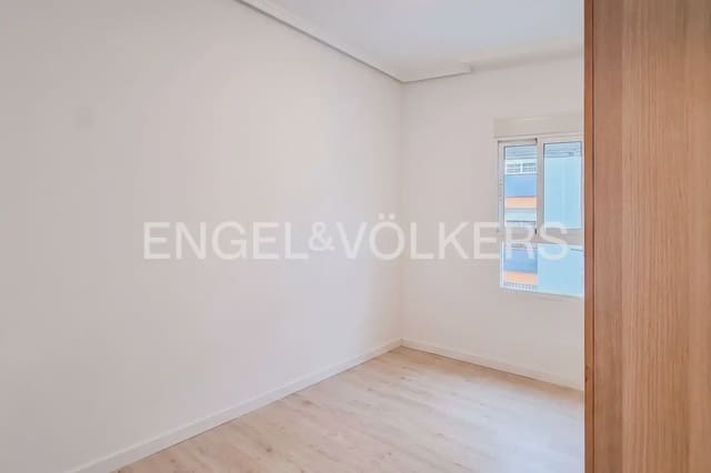 3 makuuhuone Asunto vuokrattavana paikassa Mestalla, Valencia kaupunki - 1 500 € (Ref: 10044216)