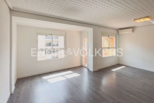 3 makuuhuone Asunto vuokrattavana paikassa Mestalla, Valencia kaupunki - 1 500 € (Ref: 10044216)