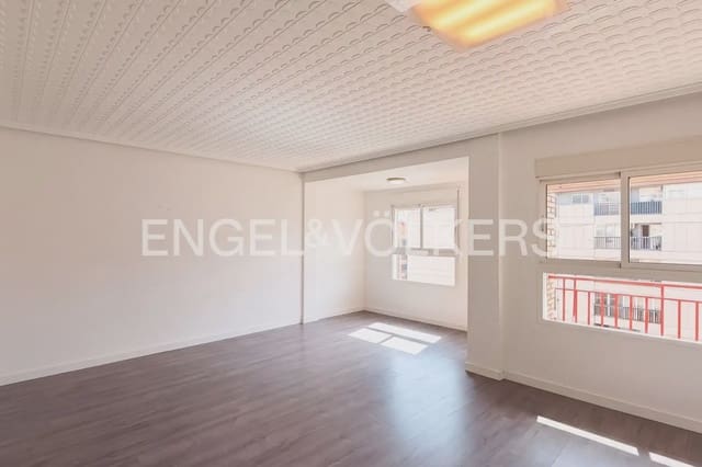3 makuuhuone Asunto vuokrattavana paikassa Mestalla, Valencia kaupunki - 1 500 € (Ref: 10044216)