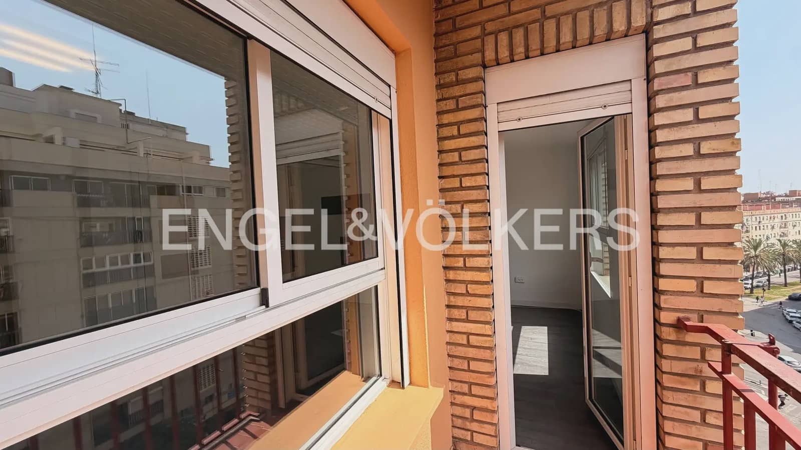 3 makuuhuone Asunto vuokrattavana paikassa Valencia kaupunki - 1 500 € (Ref: 10044216)