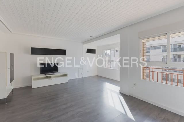 Piso de 3 habitaciones en Mestalla, València ciudad en alquiler - 1.500 € (Ref: 10044216)