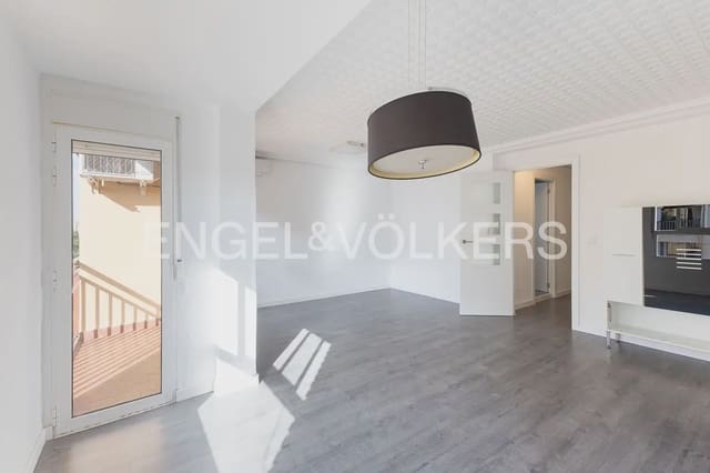 Piso de 3 habitaciones en Mestalla, València ciudad en alquiler - 1.500 € (Ref: 10044216)