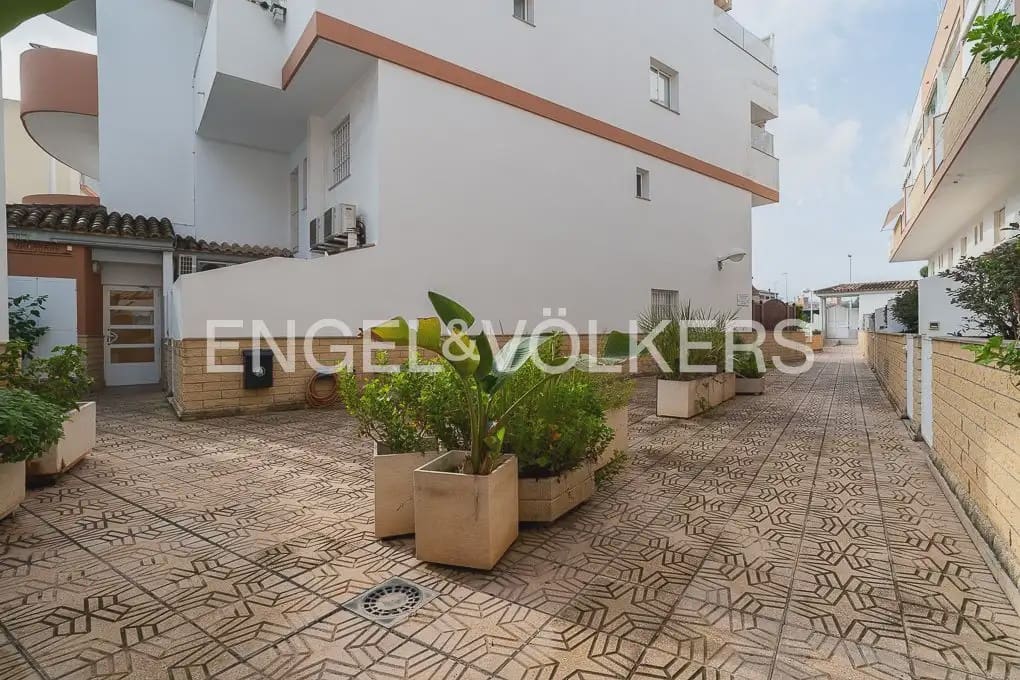 4 sypialnia Apartament do wynajęcia w Javea / Xabia z basenem garażem - 1 500 € (Ref: 10044217)