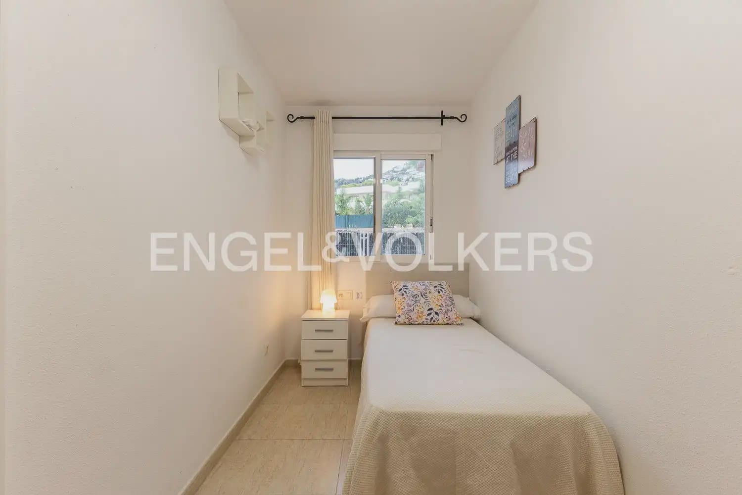 4 sypialnia Apartament do wynajęcia w Javea / Xabia z basenem garażem - 1 500 € (Ref: 10044217)