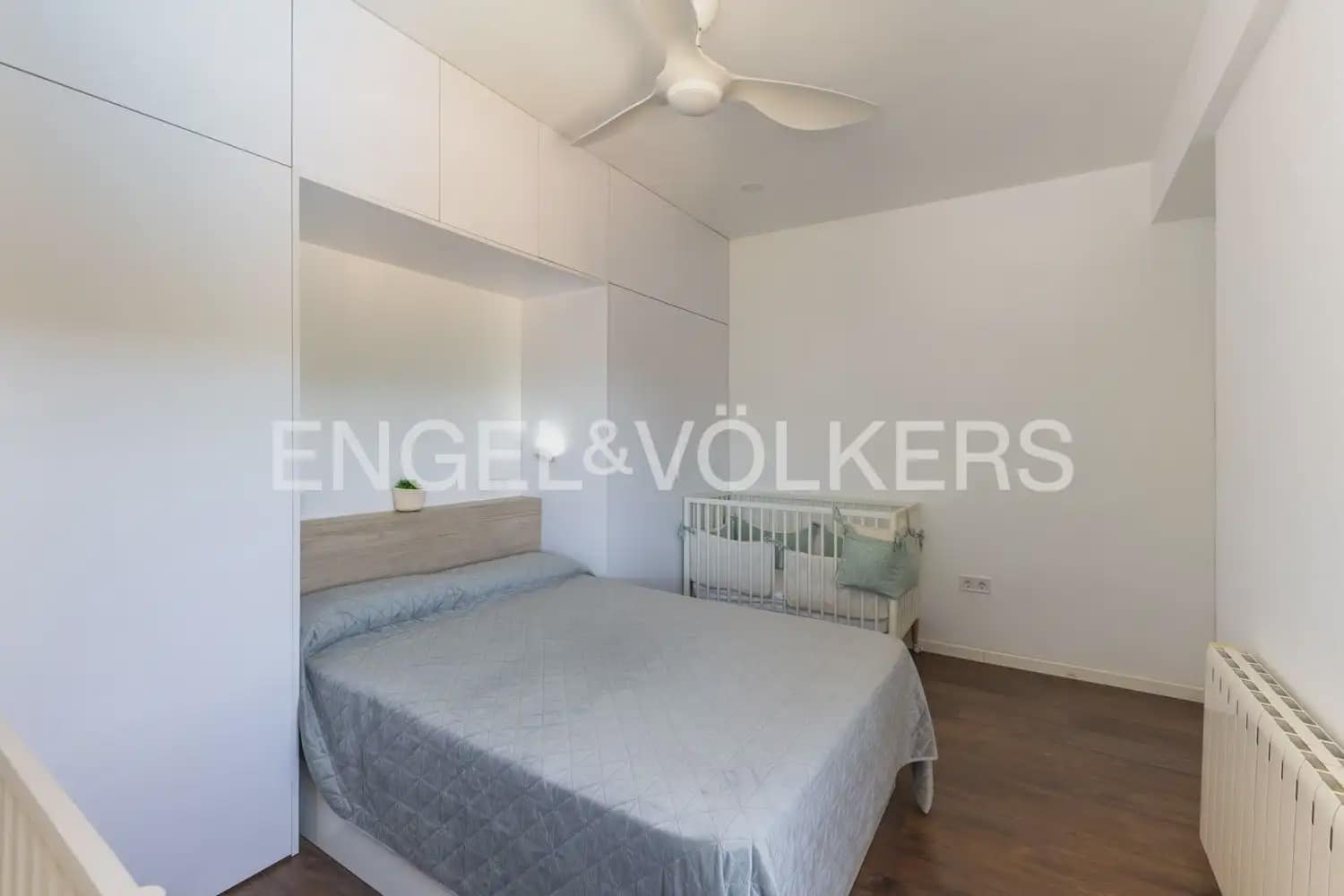 3 quarto Moradia para venda em Gilet com piscina garagem - 670 000 € (Ref: 10045314)