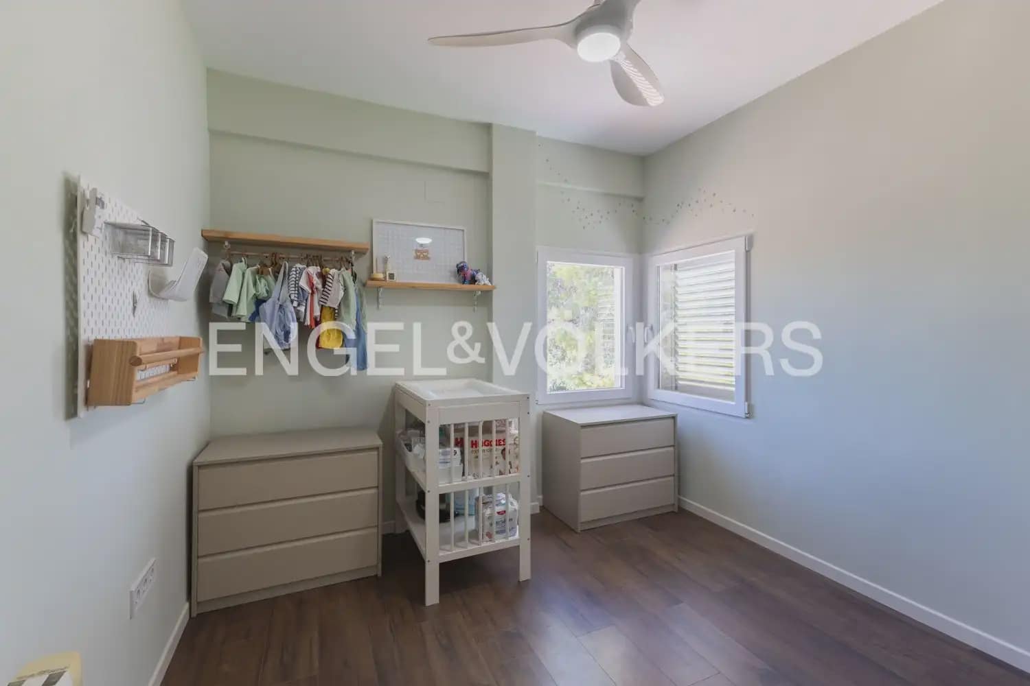 3 quarto Moradia para venda em Gilet com piscina garagem - 670 000 € (Ref: 10045314)