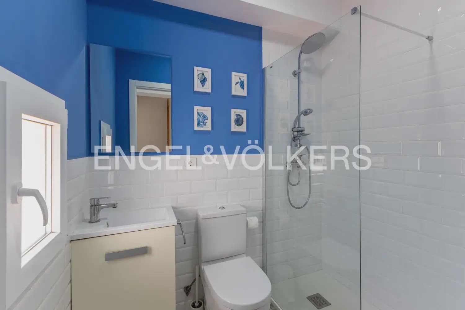 3 quarto Moradia para venda em Gilet com piscina garagem - 670 000 € (Ref: 10045314)