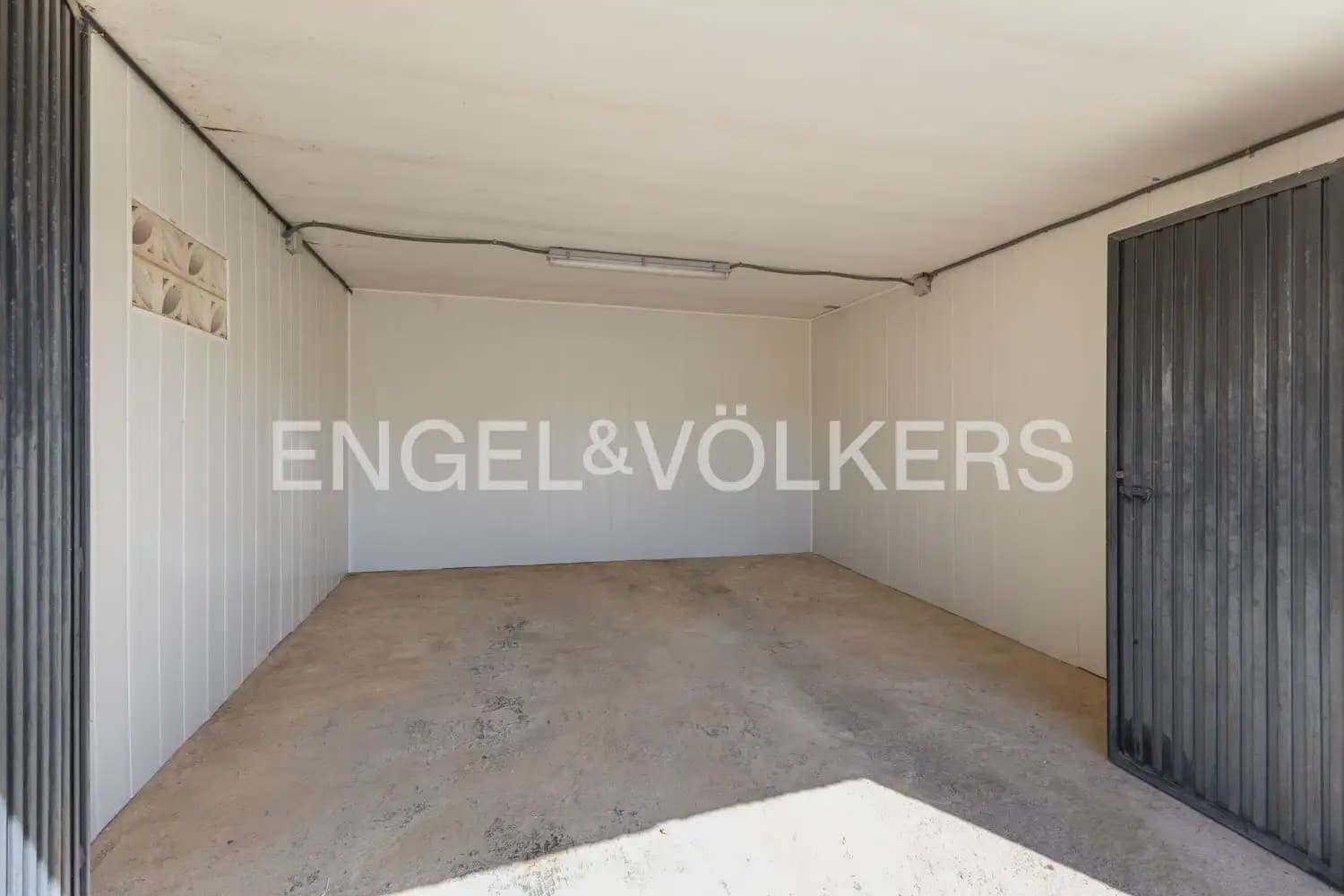 3 quarto Moradia para venda em Gilet com piscina garagem - 670 000 € (Ref: 10045314)