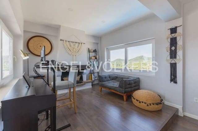 3 quarto Moradia para venda em Gilet com piscina garagem - 670 000 € (Ref: 10045314)