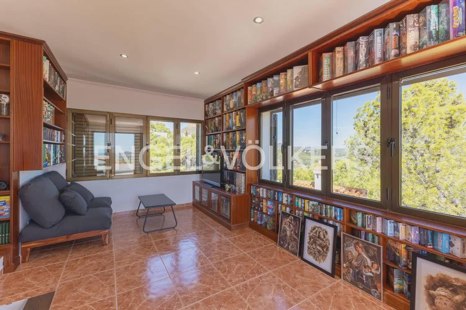 3 quarto Moradia para venda em Gilet com piscina garagem - 670 000 € (Ref: 10045314)
