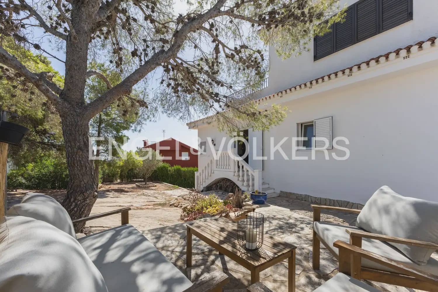 3 quarto Moradia para venda em Gilet com piscina garagem - 670 000 € (Ref: 10045314)