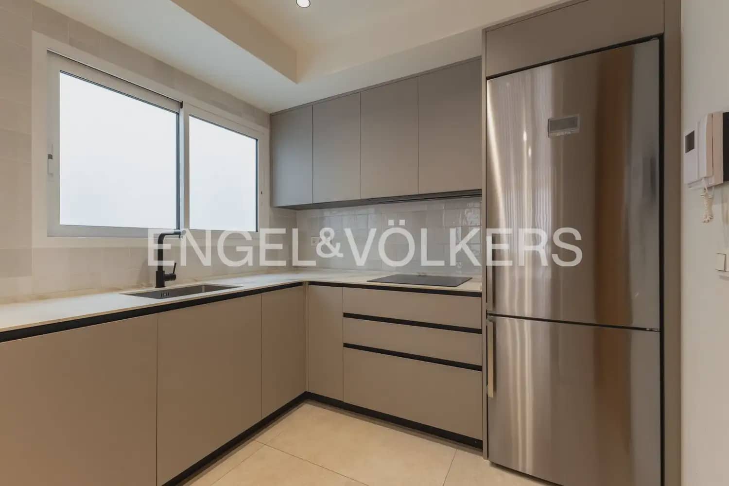 3 sovrum Lägenhet till salu i Valencia stad - 760 000 € (Ref: 10045678)