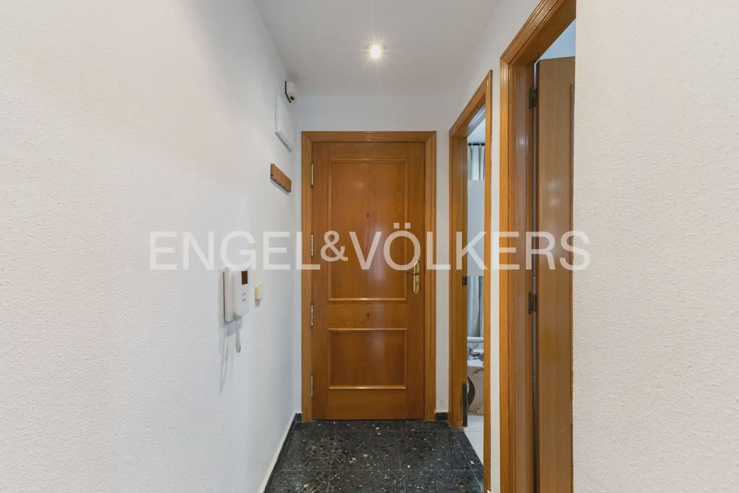 1 Zimmer Wohnung zu vermieten in Valencia Stadt - 1.200 € (Ref: 10045679)
