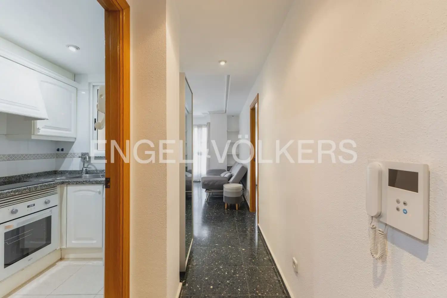 1 Zimmer Wohnung zu vermieten in Valencia Stadt - 1.200 € (Ref: 10045679)