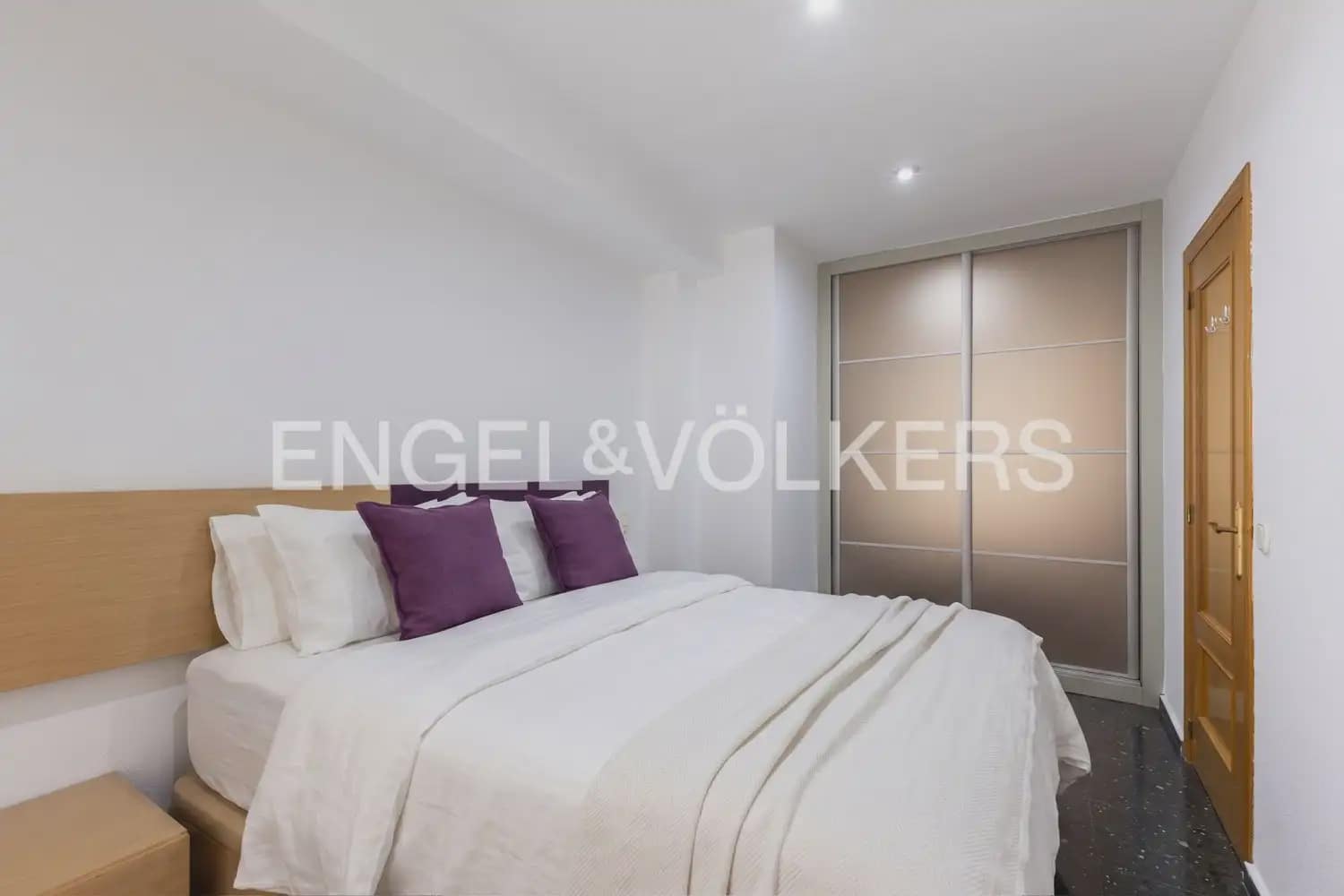 1 Zimmer Wohnung zu vermieten in Valencia Stadt - 1.200 € (Ref: 10045679)