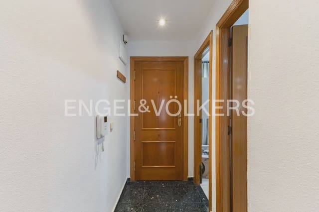 1 sovrum Lägenhet att hyra i Albors, Valencia stad - 1 200 € (Ref: 10045679)