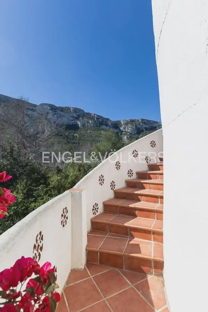 4 soverom Villa til salgs i Denia med svømmebasseng garasje - € 429 000 (Ref: 10045680)